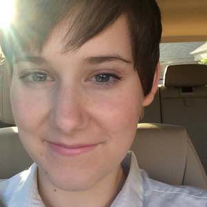 Meet your Posher, Caroline